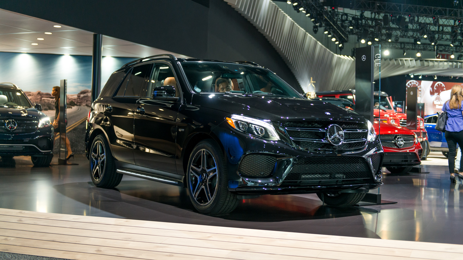 Мерседес 2017 года новая amg Мерседес 2017 года новая amg