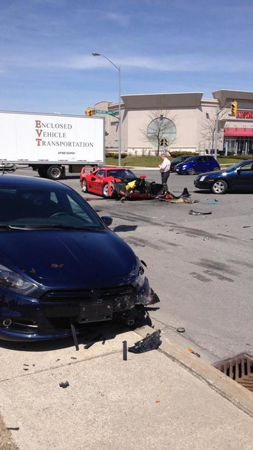 Ferrari F40 and Dodge Dart accident Ferrari Photos