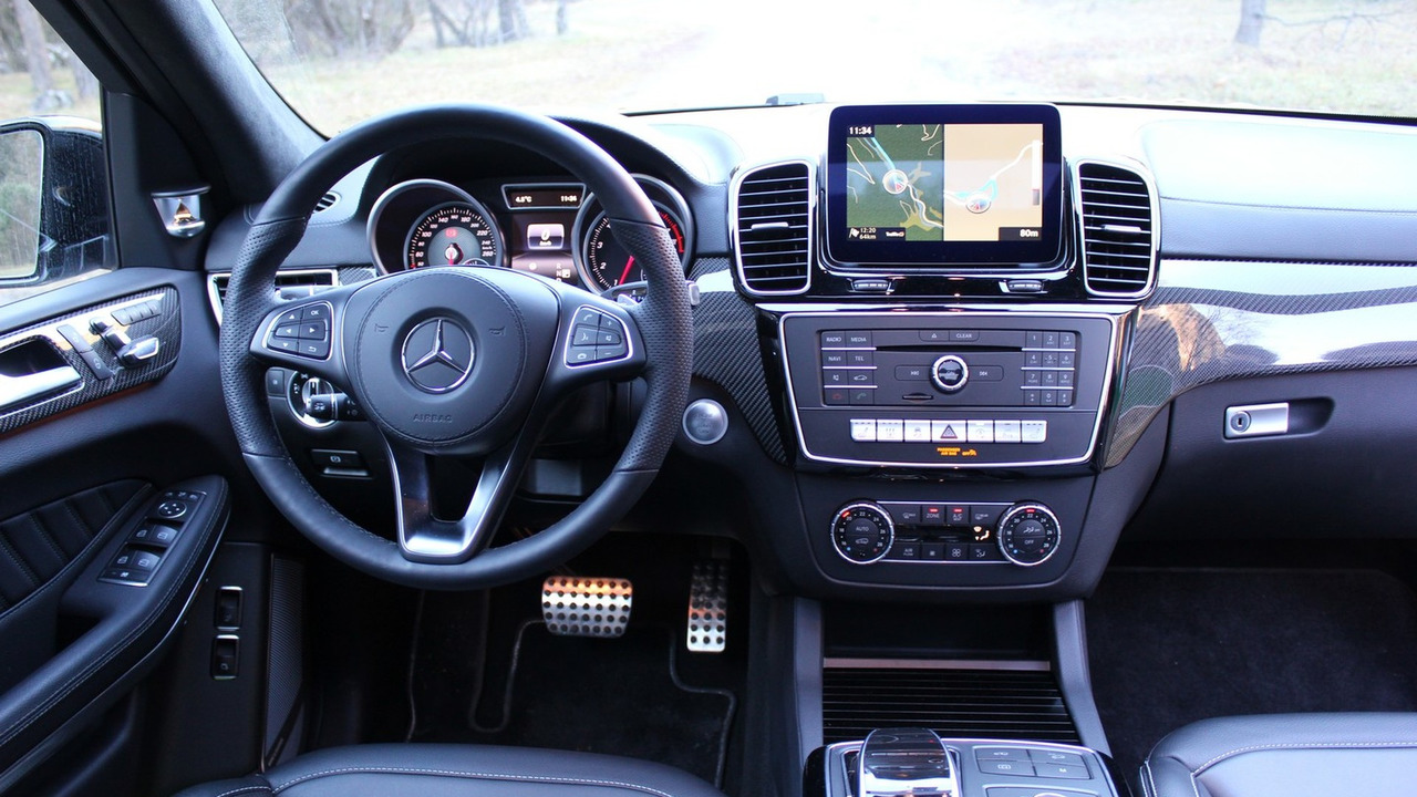 2017 Mercedes-Benz GLS test drive