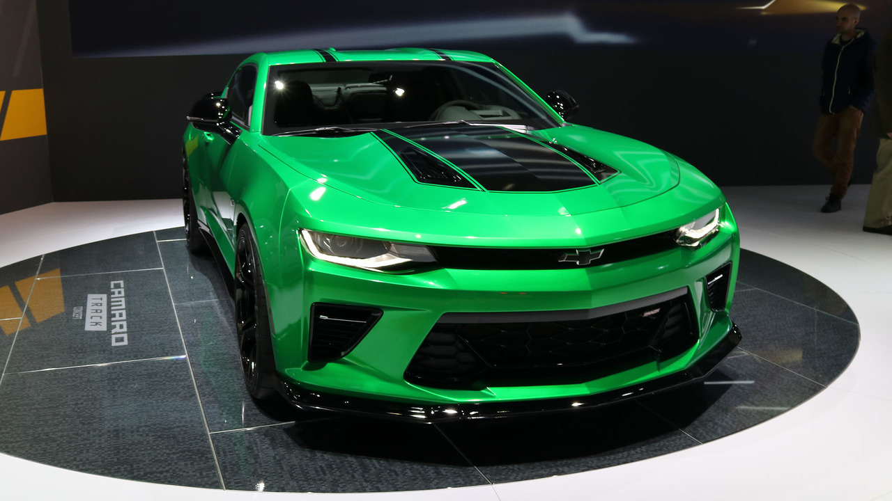 2017 Chevrolet Camaro Track concept