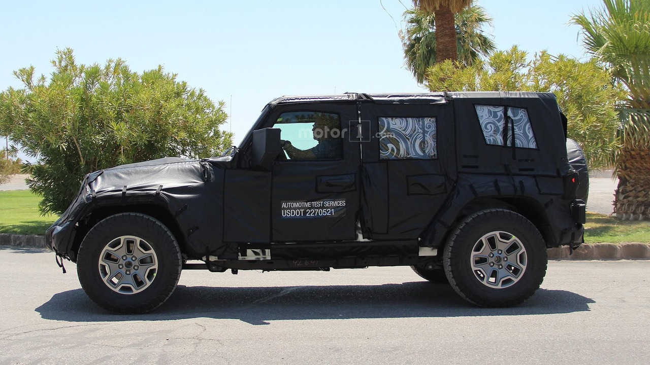 2018-jeep-wrangler-spy-photo.jpg