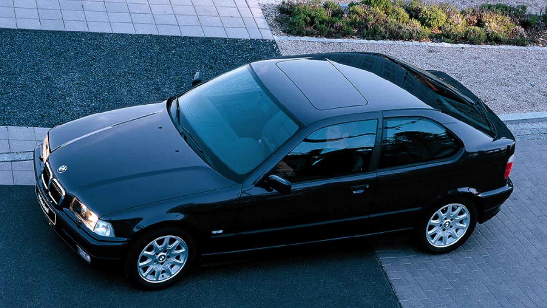 bmw-3-series-hatchback-compact.jpg